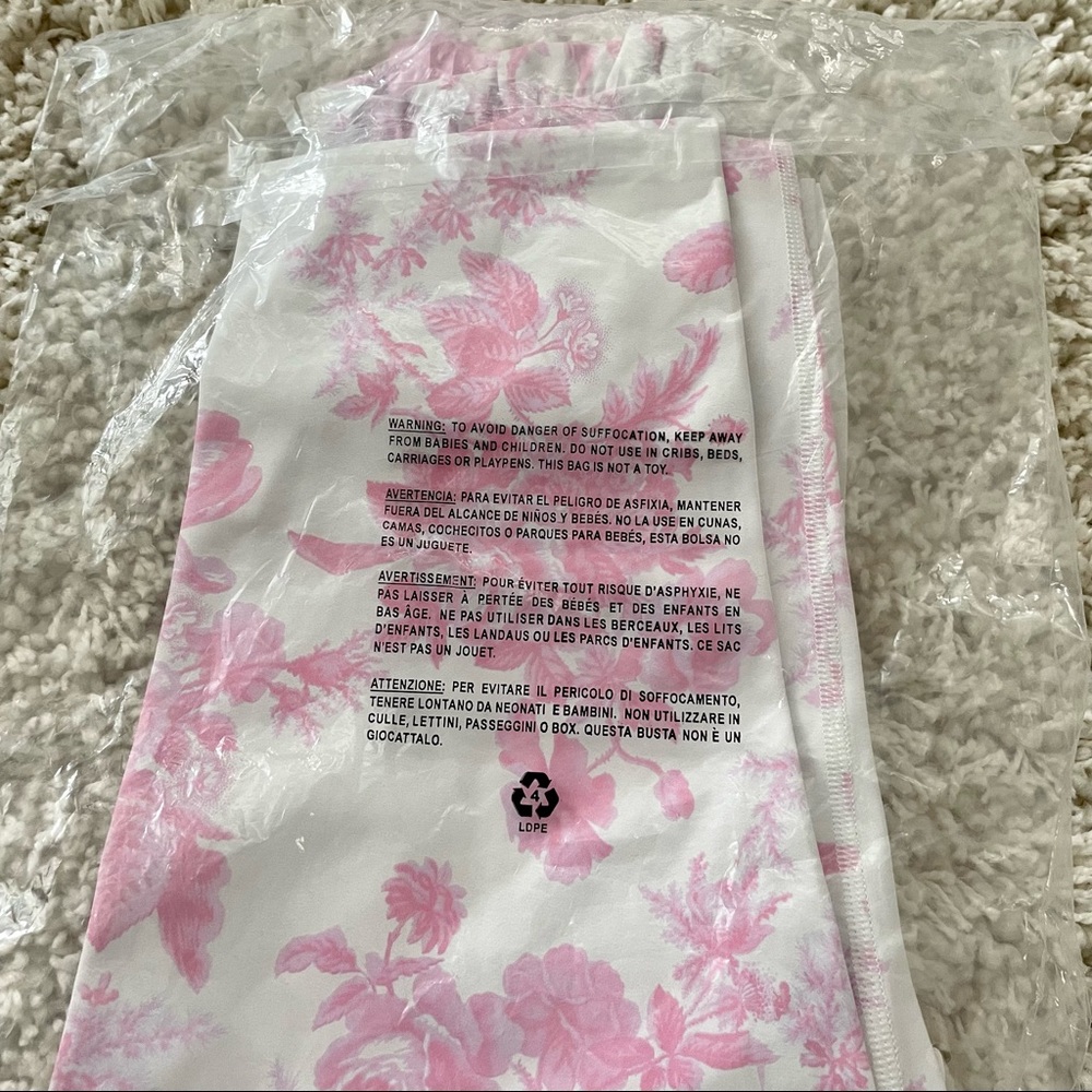 LoveShackFancy Pink and White Floral Leggings - Picture 9 of 9
